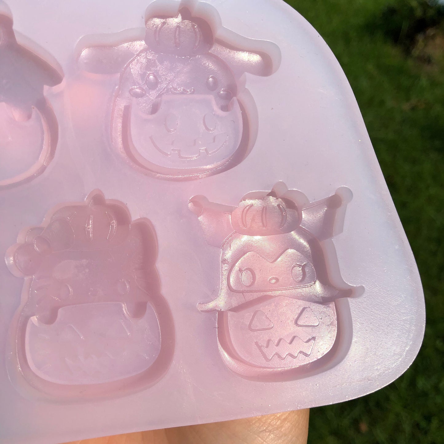 Sanrio Pumpkin Halloween Silicone Shaker Mold