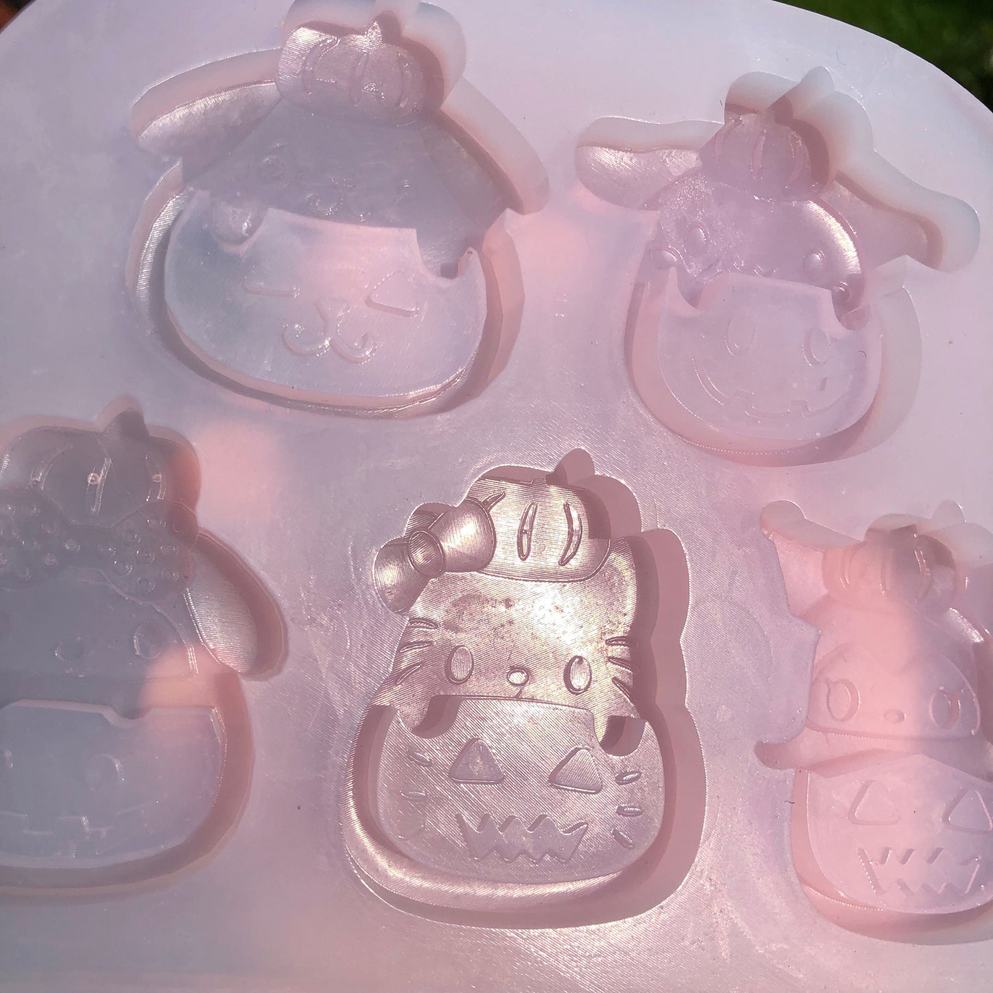 Sanrio Pumpkin Halloween Silicone Shaker Mold